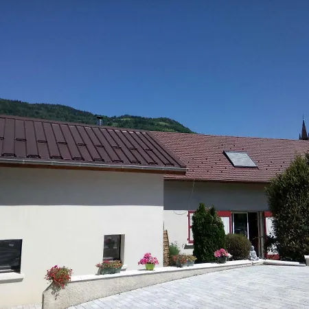 Vakantiehuis Redrooster - 160m2, 4 Ch, 2 Sdb, Fibre, Parking, Sauna, Bain A Remous